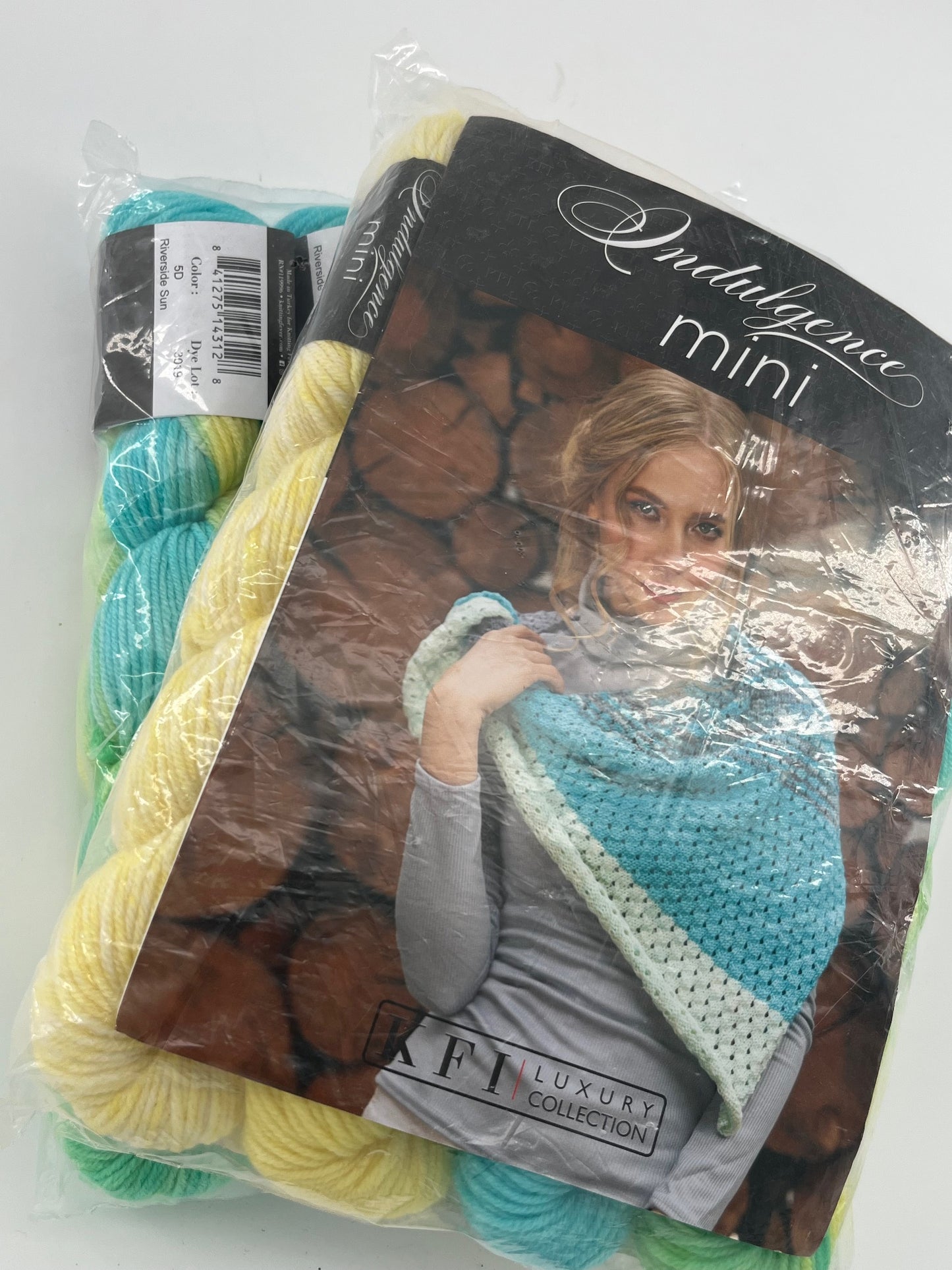 Knitting Fever Indulgence Mini Shawl Kit