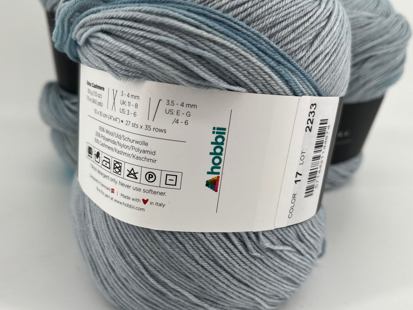 Hobbii Dolce Cashmere - Lot of 3
