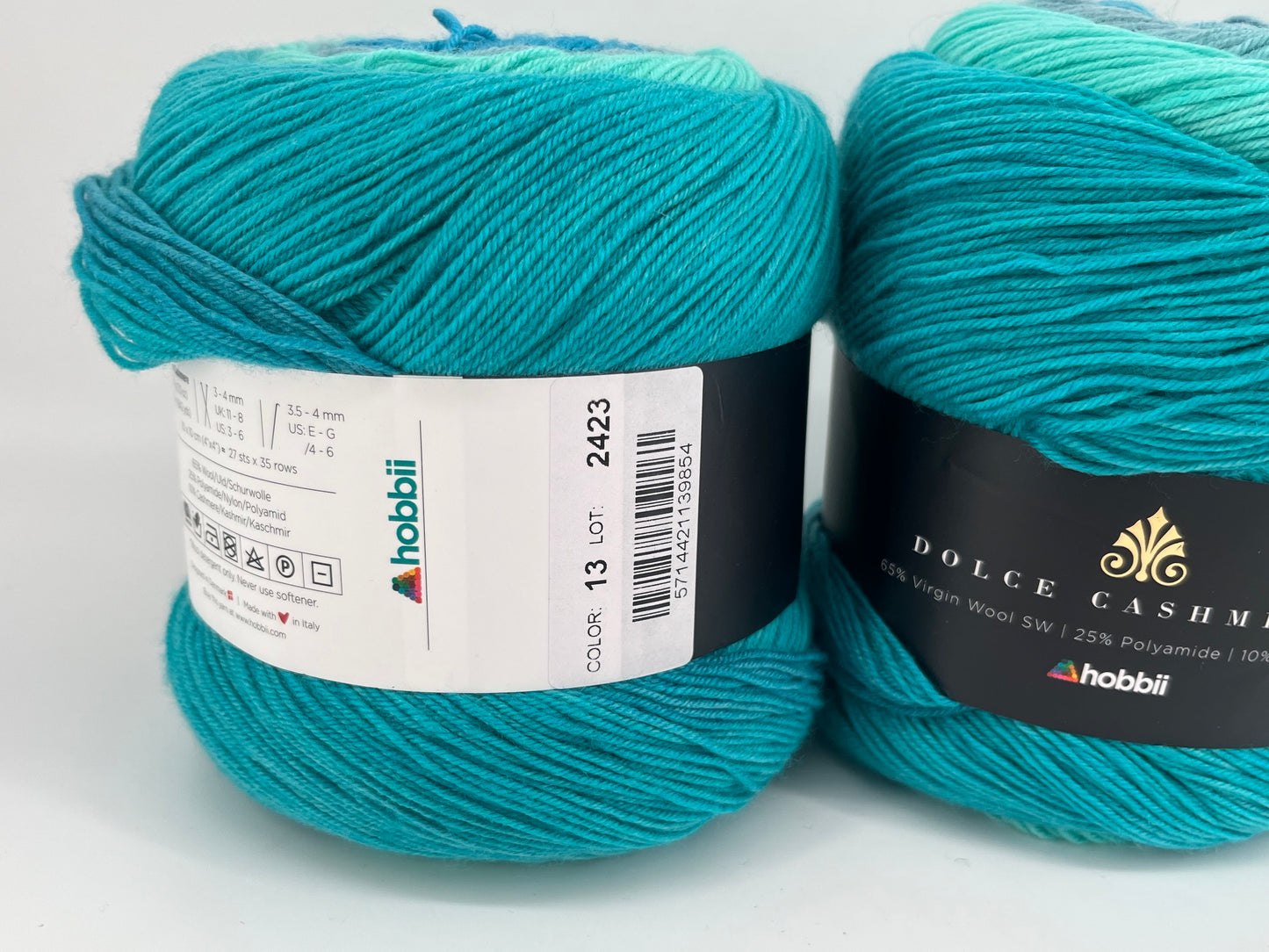 Hobbii Dolce Cashmere - Lot of 3