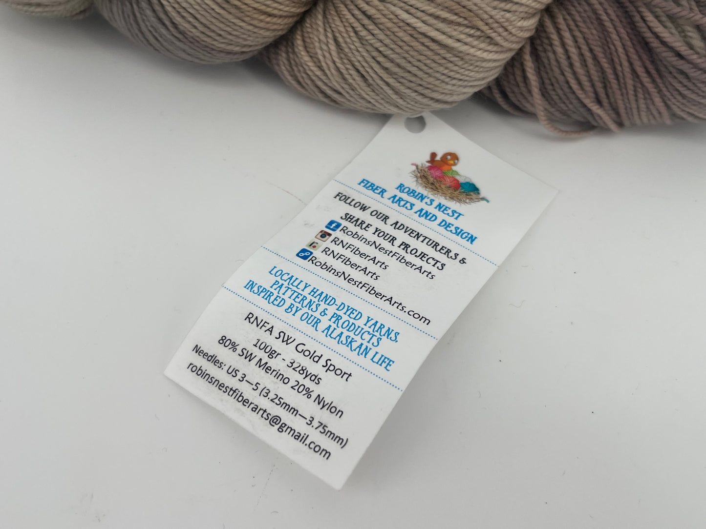 Robin's Nest Fiber Arts SW Gold Sport