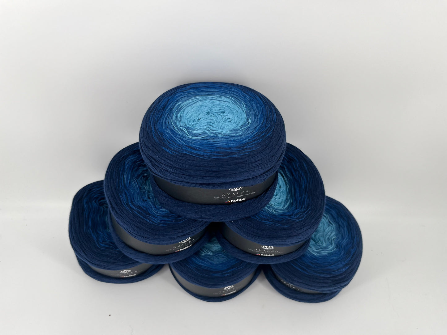 Hobbii Azalea - Multiple Available