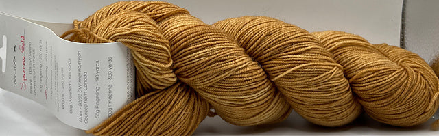 Round Mountain Fibers Spruce Fingering