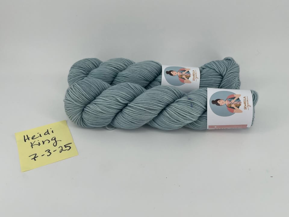 Sewrella - Classic DK (lot of 2)
