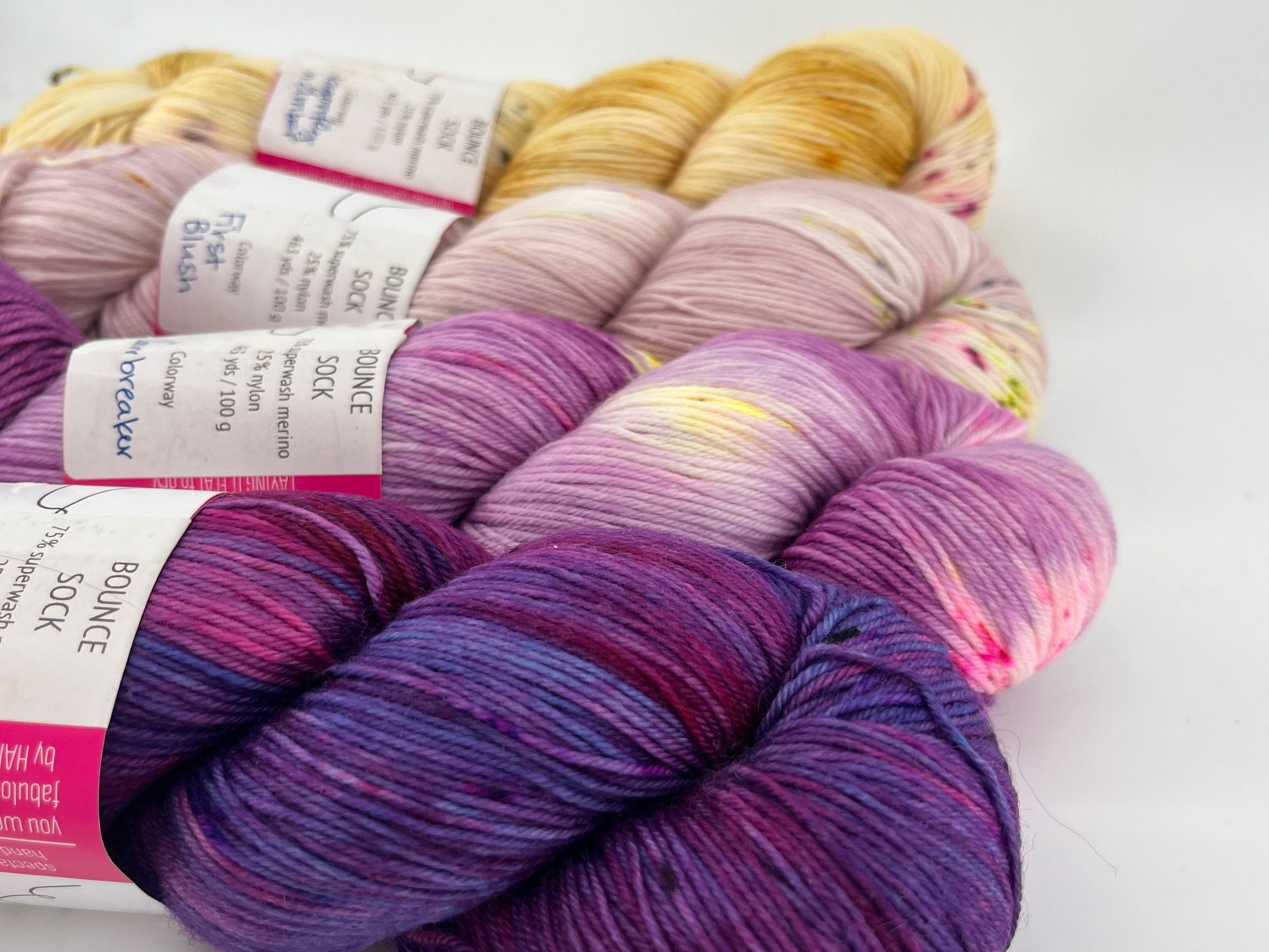 Long Dog Yarn Bounce Sock - Lot of 4