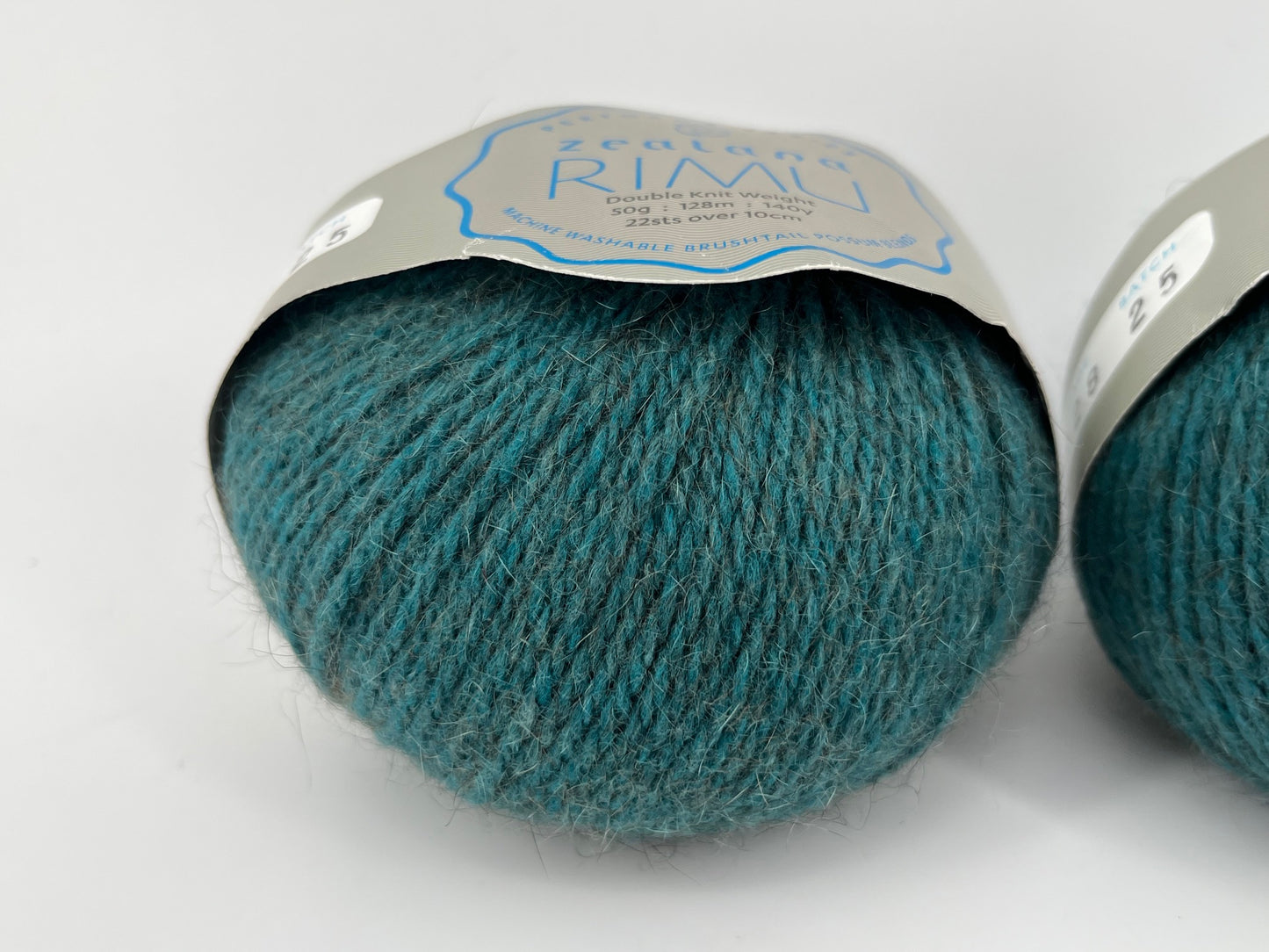 Zealana Performa RIMU DK - Lot of 2