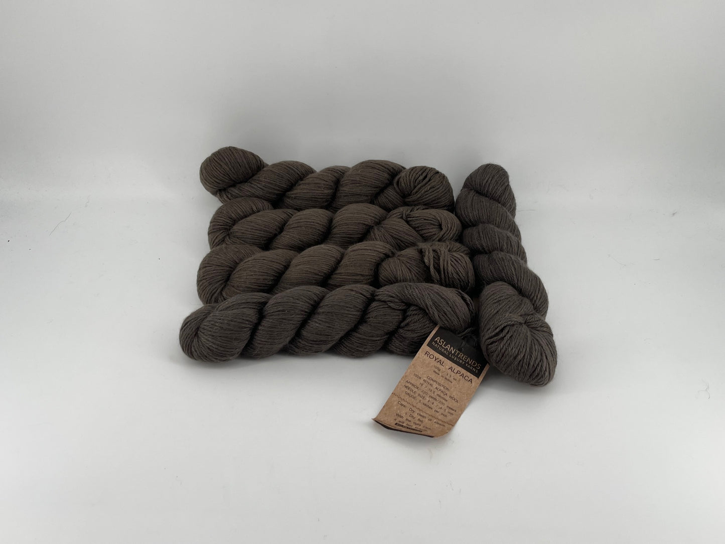 Aslan Trends Royal Alpaca - Lot of 4