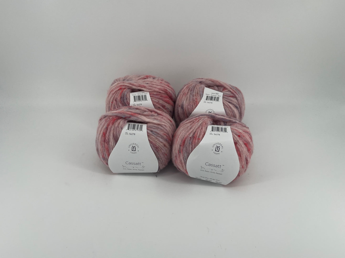 Universal Yarn Cassatt - Lot of 4