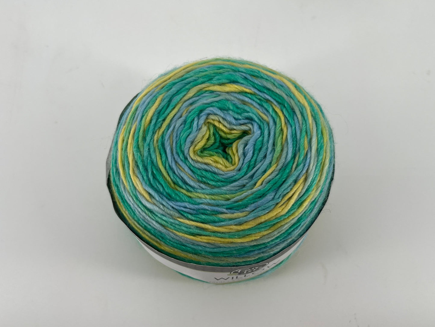 Fair Isle Yarn Willow - Lot of 2