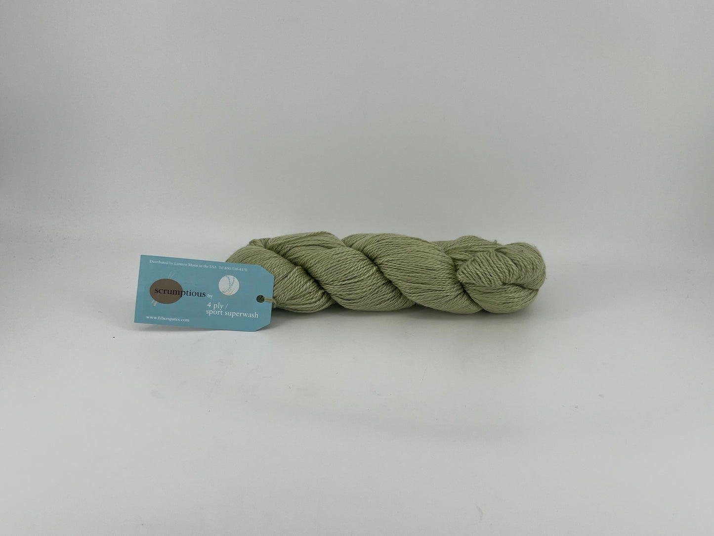 Fyberspates Scrumptious by Ysolda