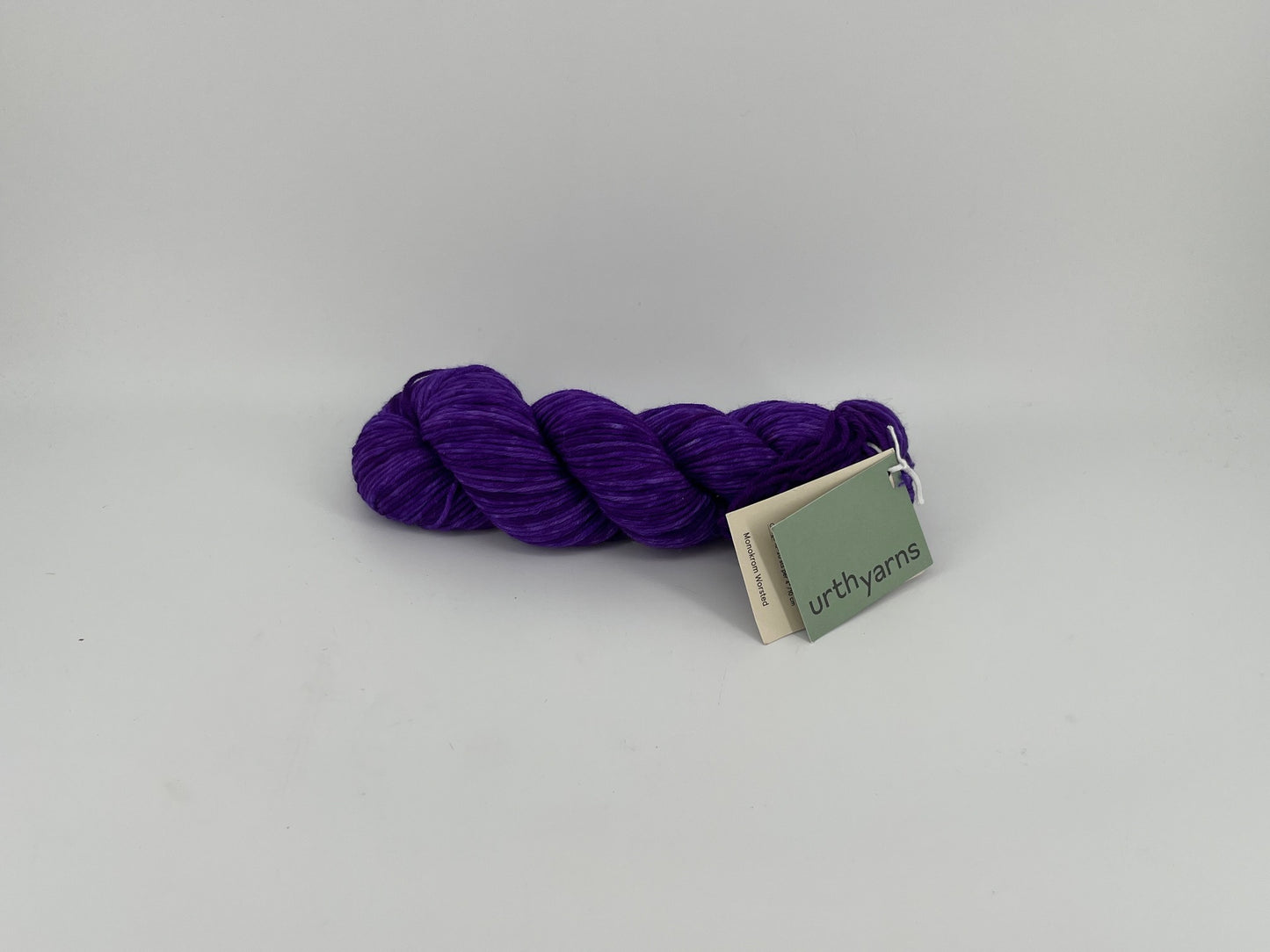 Urth Monokrom Worsted