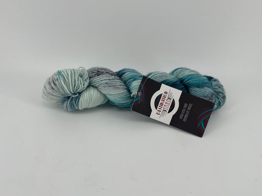 Destination Yarn Silver Shiny