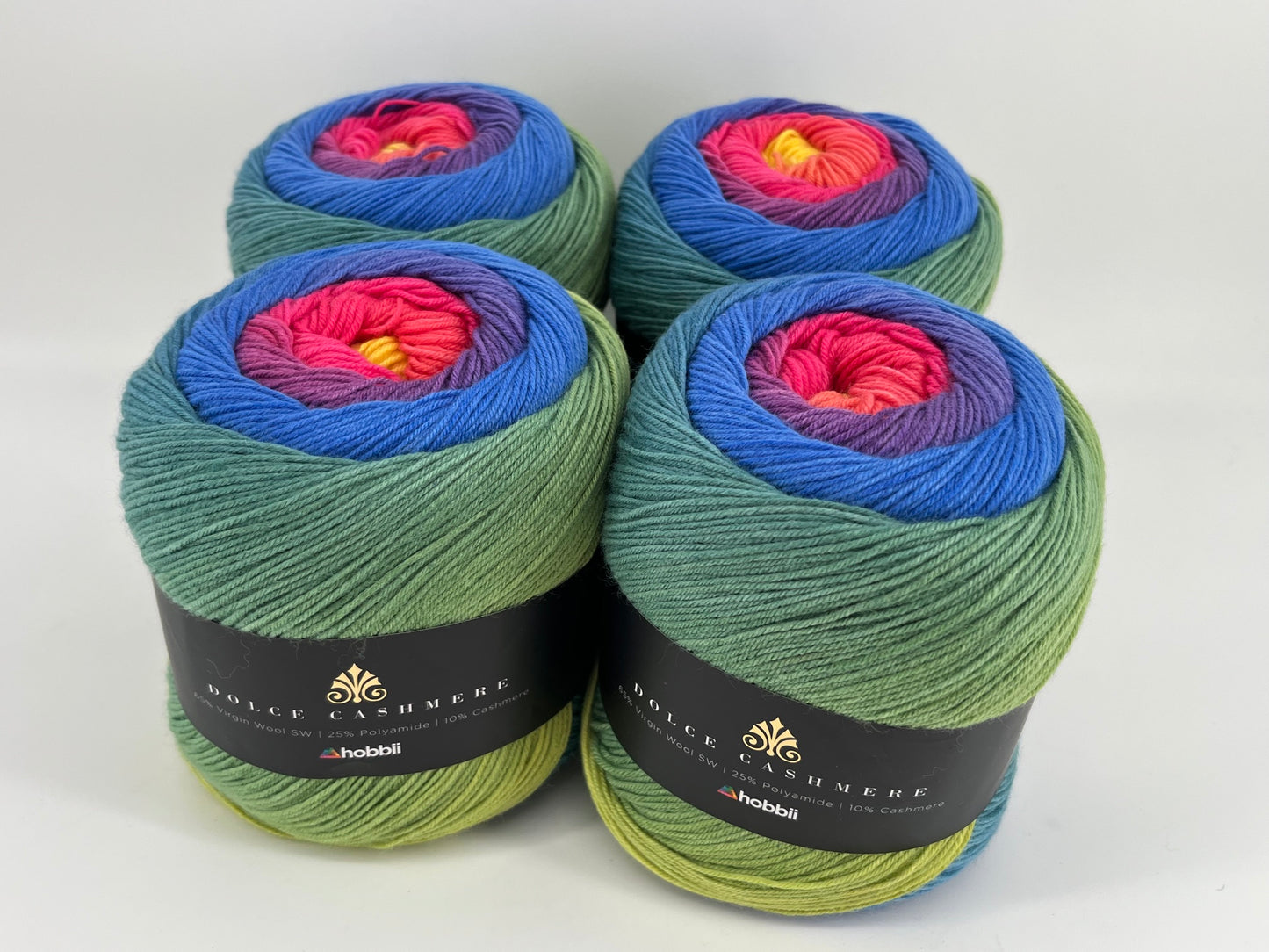 Hobbii Dolce Cashmere - Lot of 4
