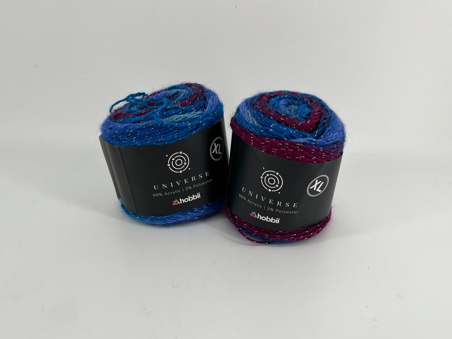 Hobbii Universe XL - Lot of 2