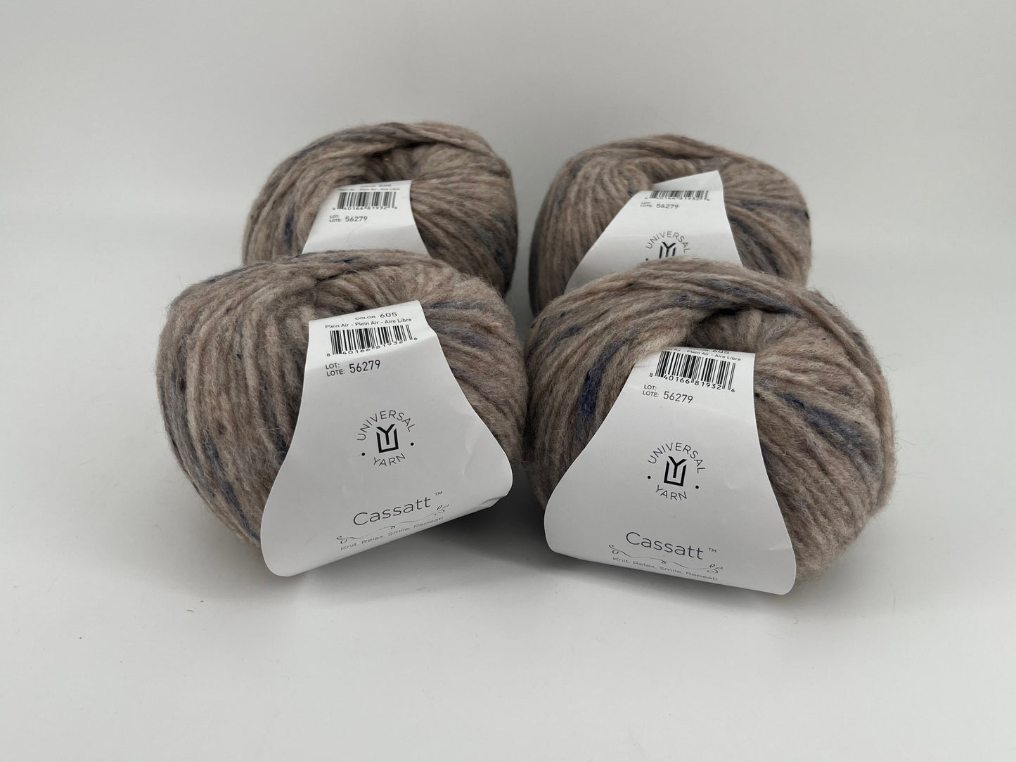 Universal Yarn Cassatt - Lot of 4