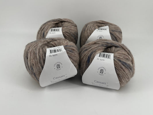 Universal Yarn Cassatt - Lot of 4