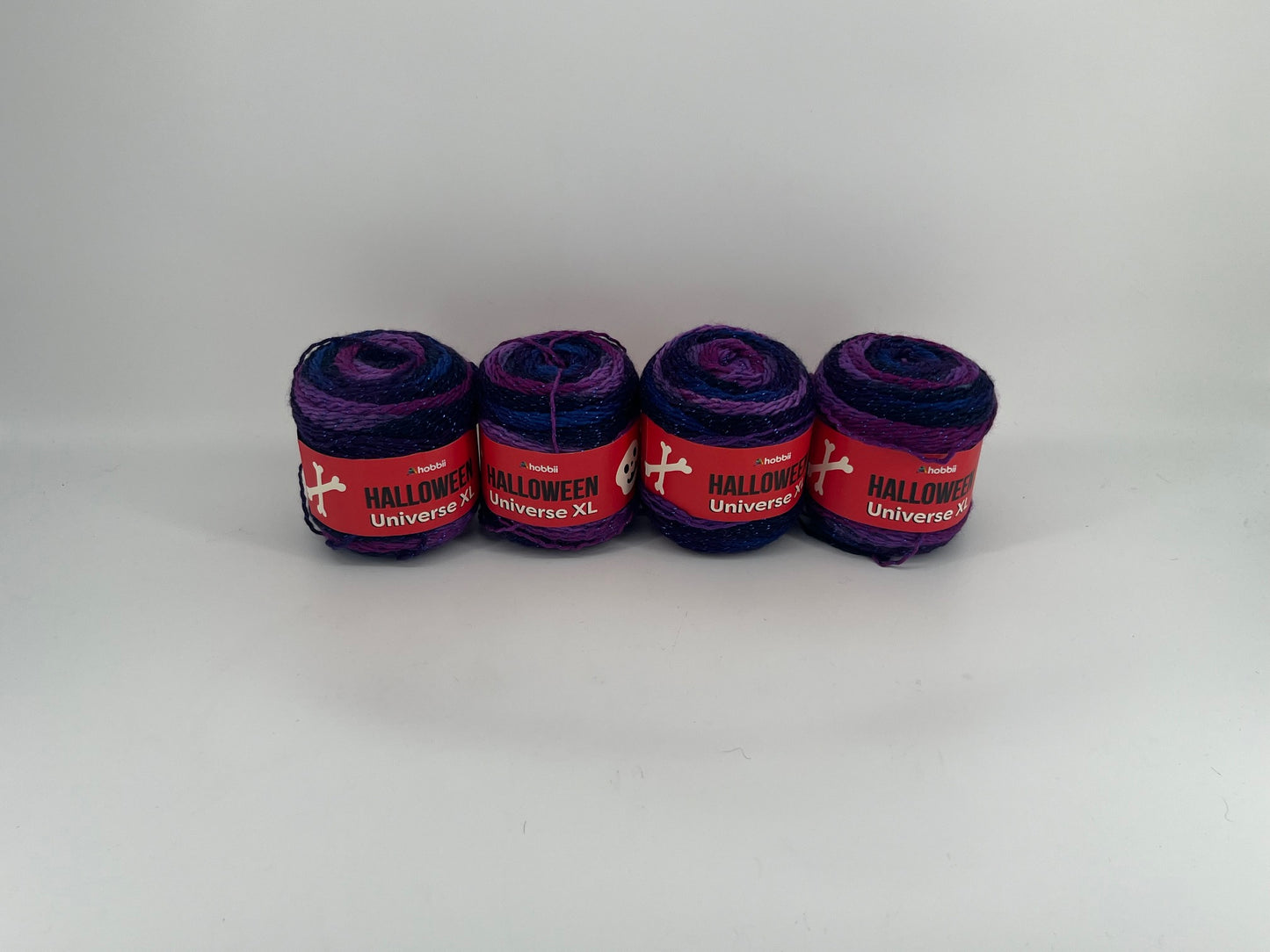 Hobbii Universe XL Halloween - Lot of 4
