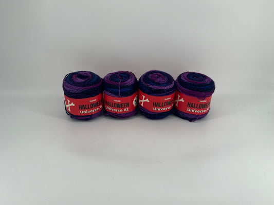 Hobbii Universe XL Halloween - Lot of 4