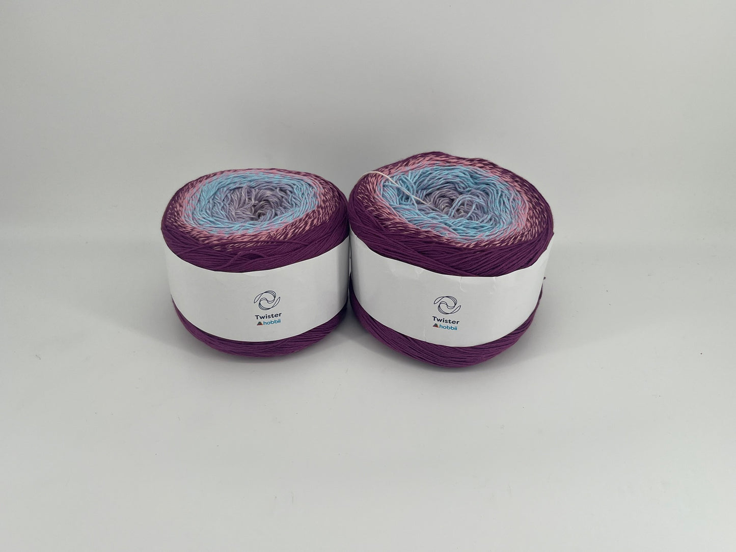 Hobbii Twister - Multiple Available