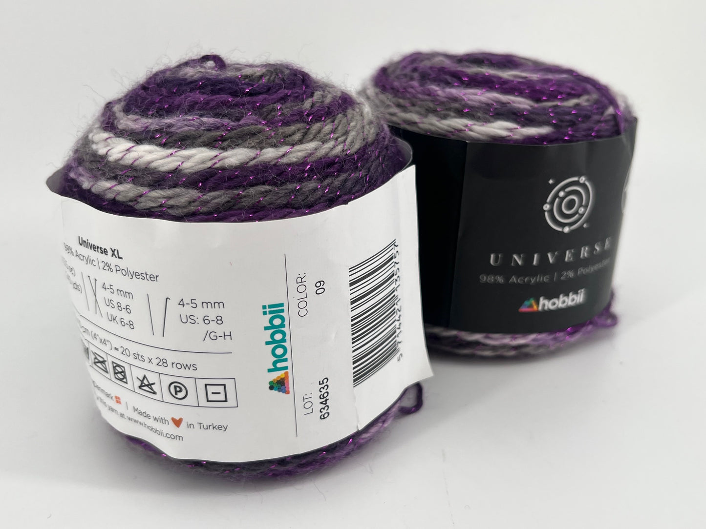 Hobbii Universe XL - Lot of 2