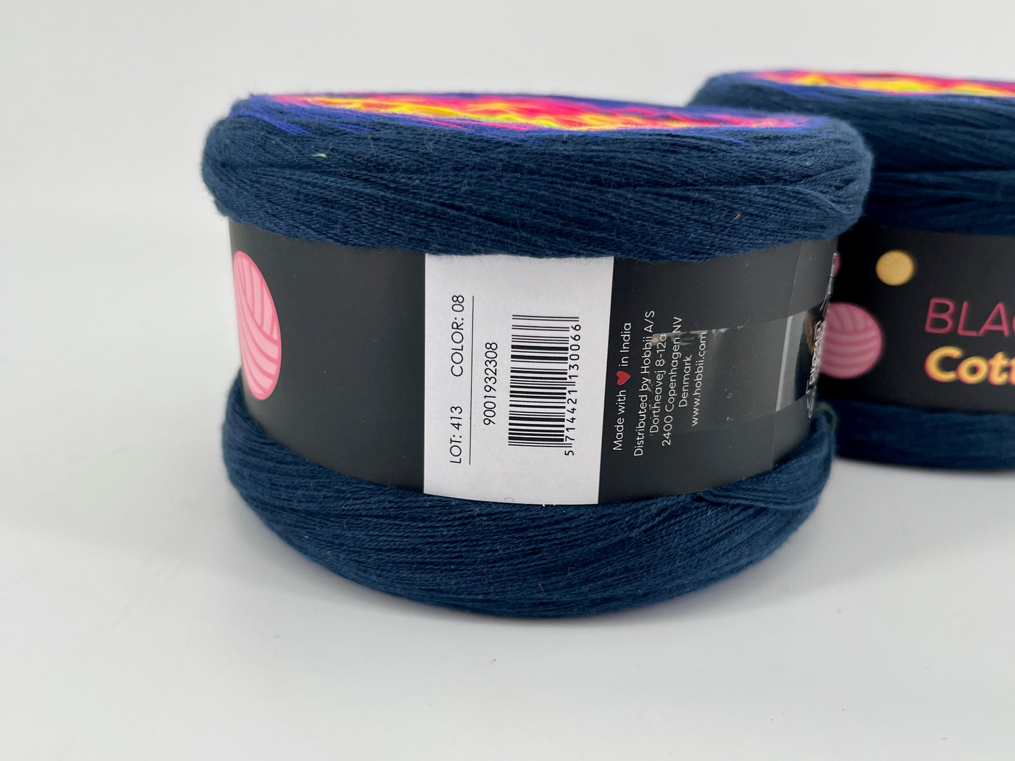 Hobbii Black Friday Cotton Cake - 2 Available