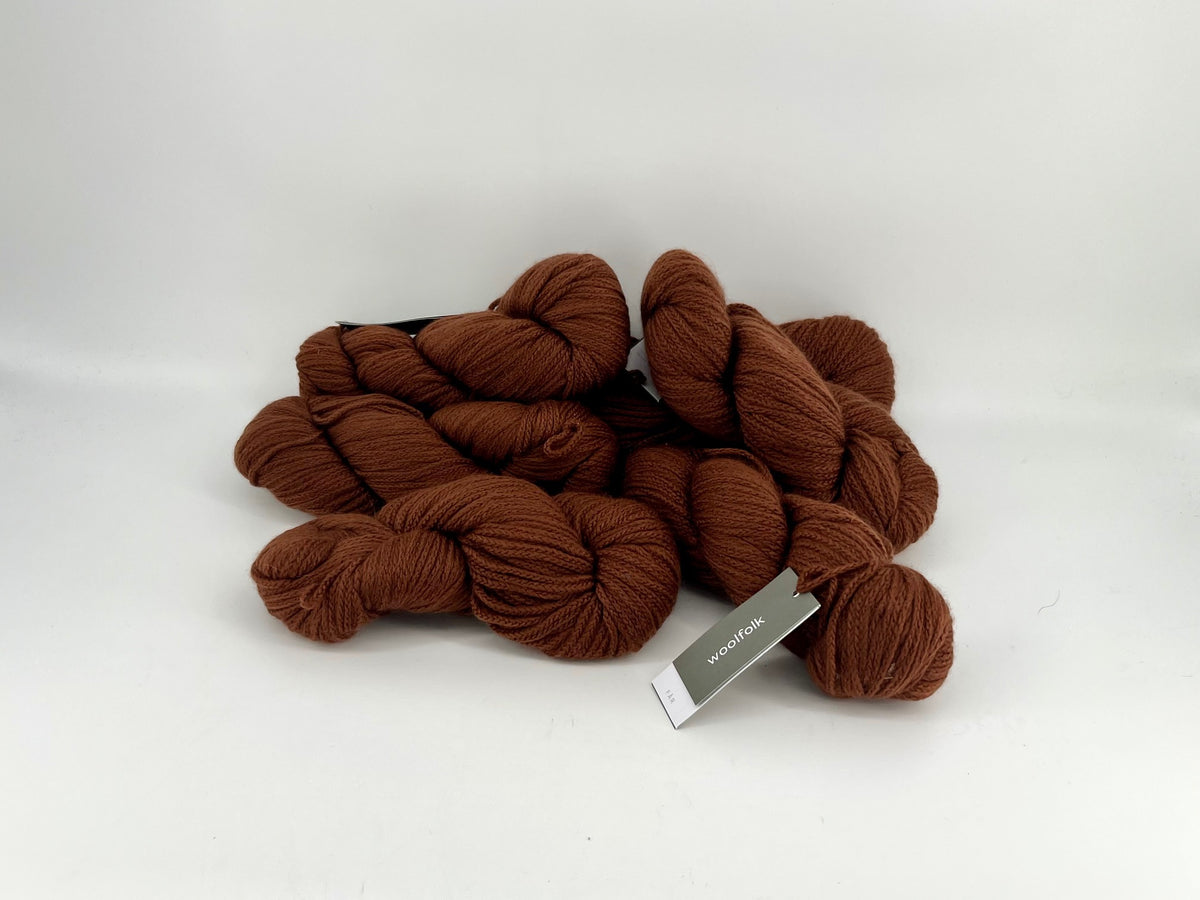 WOOLFOLK FAR - Lot of 6