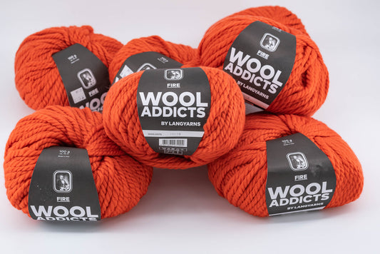 WOOLADDICTS by LANGYARNS FIRE - Lot of 8 Skeins